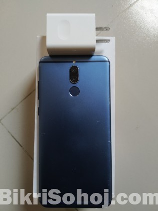 Huawei nova 2i